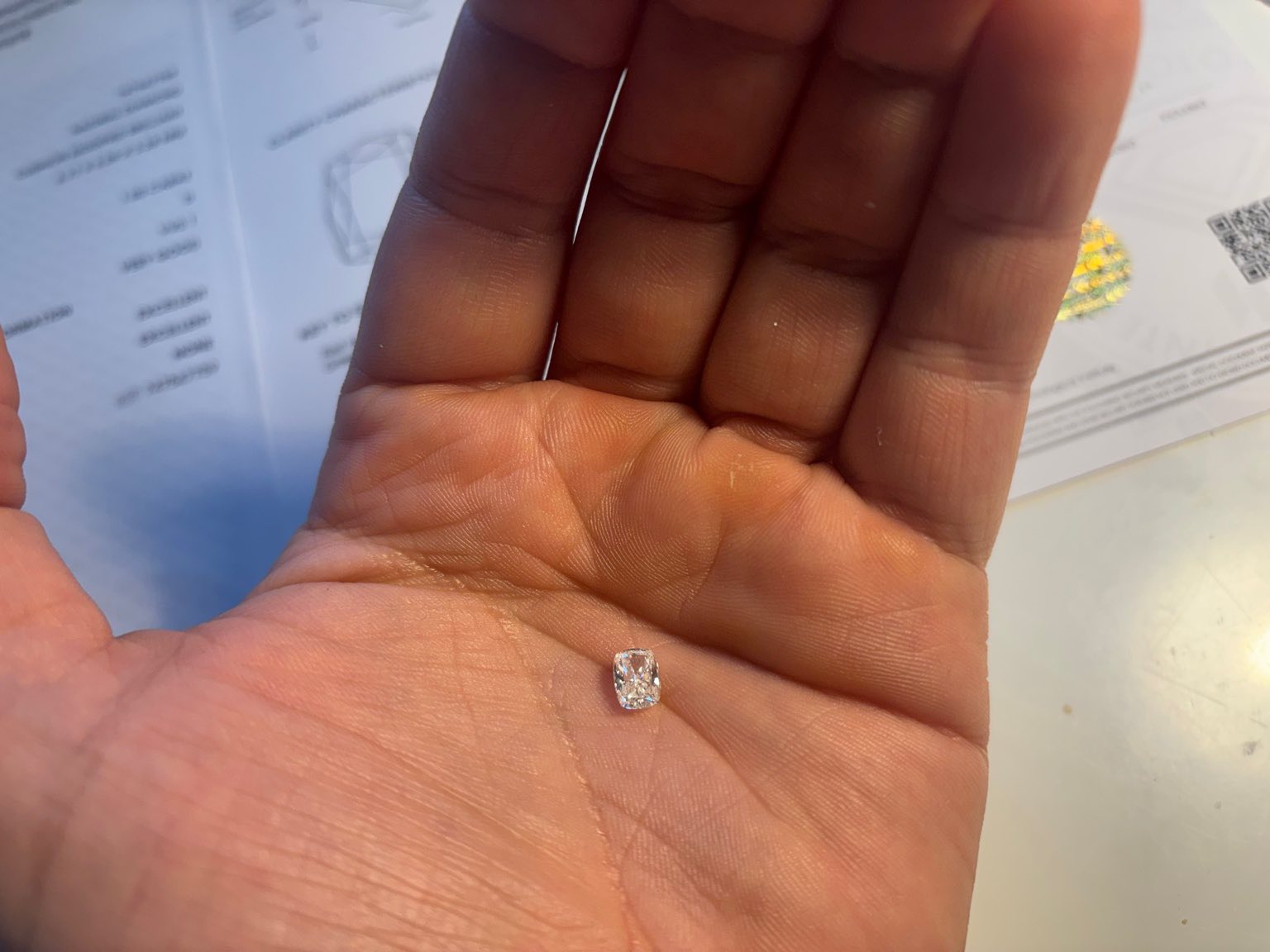 1.00 ct D-Color Diamond Pendant | VVS1 Clarity – IGI Certified & Laser-Verified