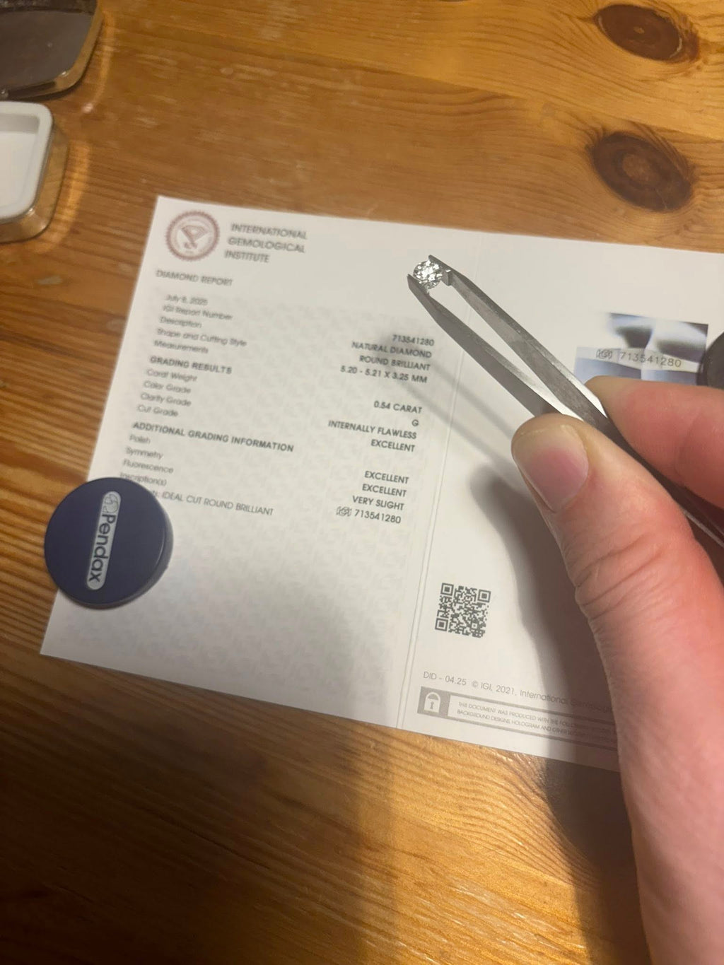 Natural Diamond 0.54 ct Round Brilliant – G / IF – 3EX – IGI Certified & Laser Inscribed