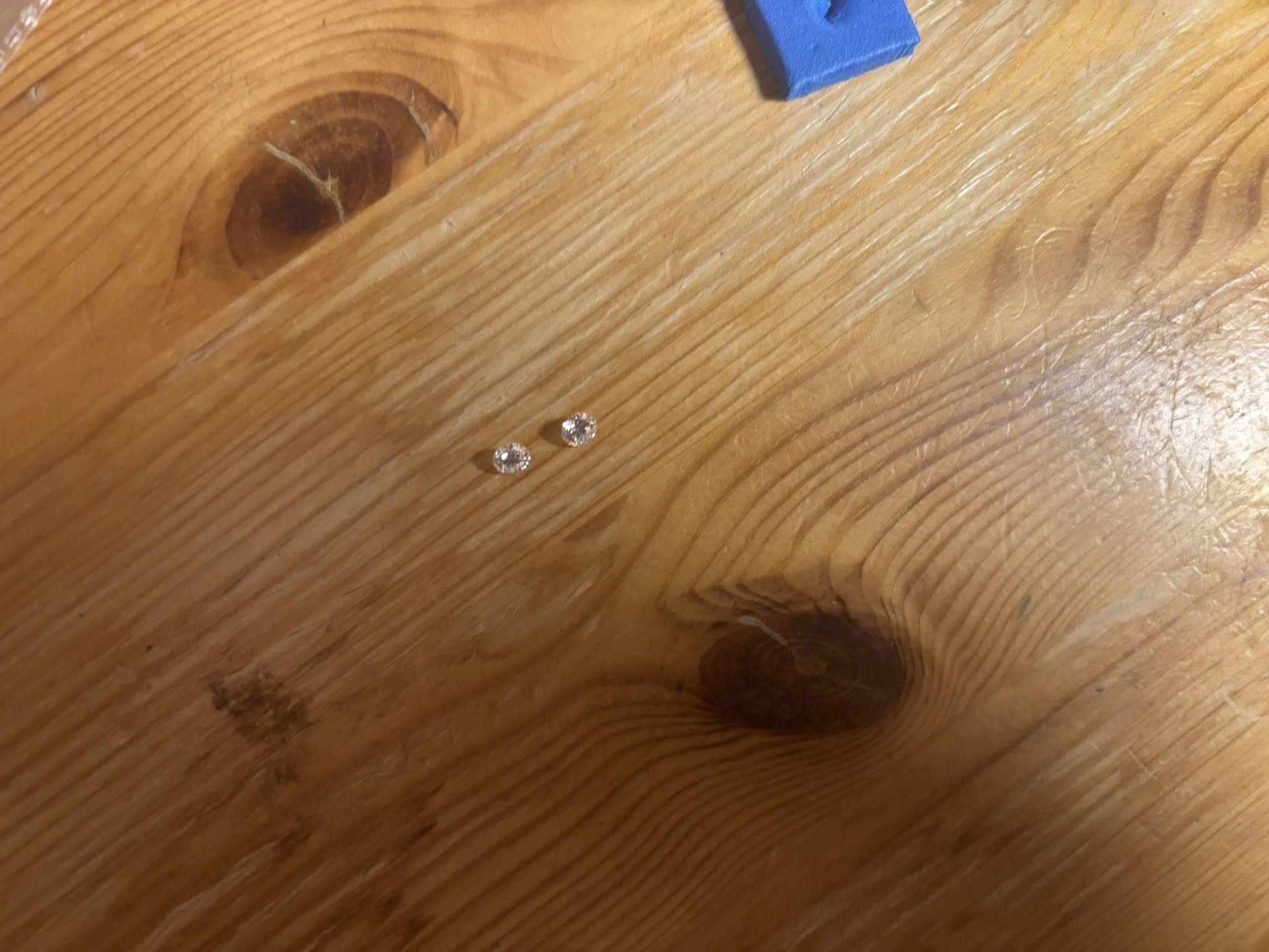 Matching Pair Natural Diamonds – 0.60 ct Total (0.30 ct Each) – Round Brilliant – D / VVS1 – GIA Certified & Laser Inscribed