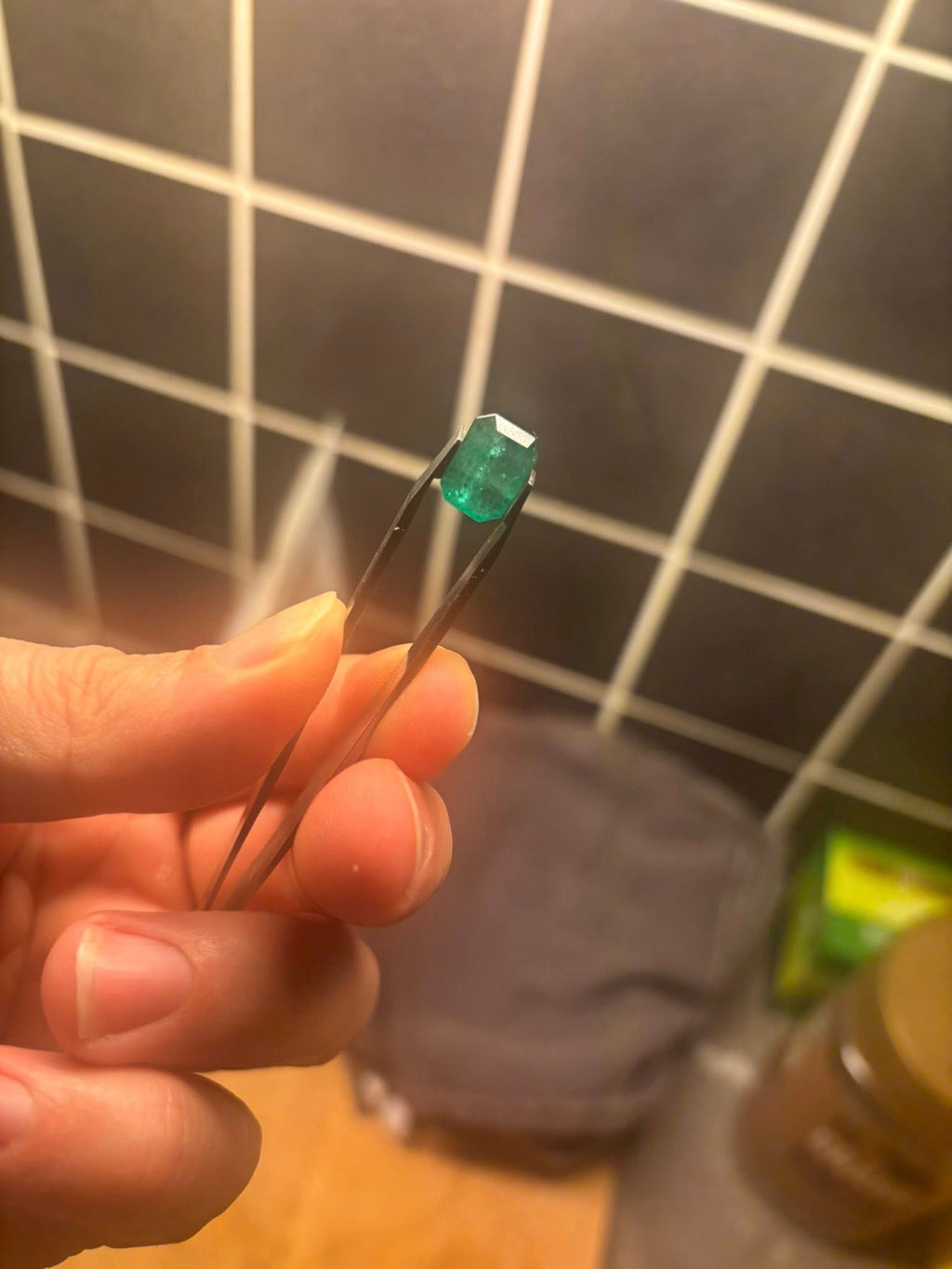 NATURAL ZAMBIAN EMERALD – 4.77 CT OCTAGONAL CUT · ZAMBIA (KAFUBU) · BELLEROPHON CERTIFIED · VIDEO INCLUDED