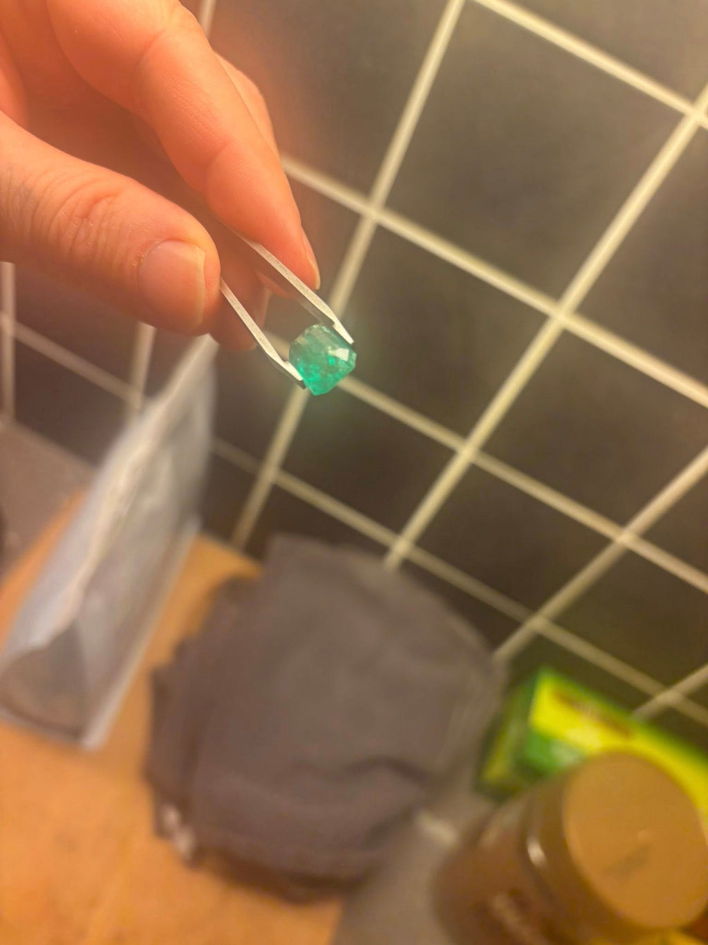 NATURAL ZAMBIAN EMERALD – 4.77 CT OCTAGONAL CUT · ZAMBIA (KAFUBU) · BELLEROPHON CERTIFIED · VIDEO INCLUDED