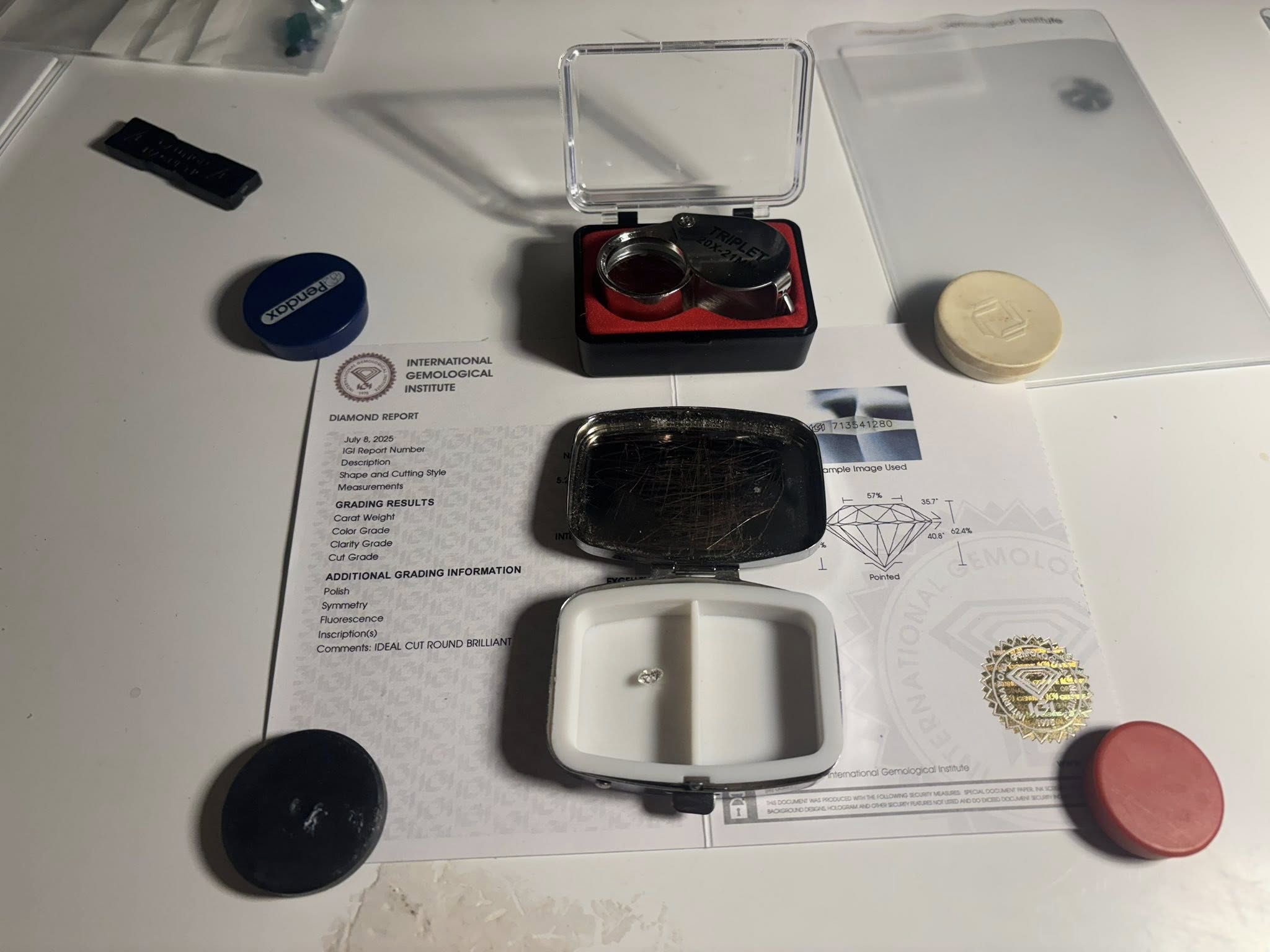 Natural Diamond 0.54 ct Round Brilliant – G / IF – 3EX – IGI Certified & Laser Inscribed