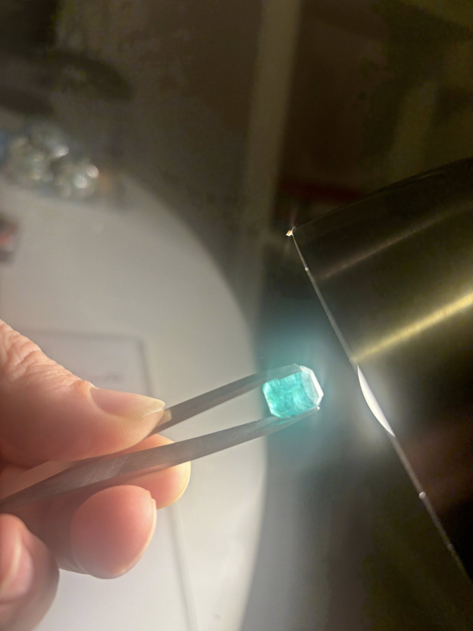 NATURAL ZAMBIAN EMERALD – 4.77 CT OCTAGONAL CUT · ZAMBIA (KAFUBU) · BELLEROPHON CERTIFIED · VIDEO INCLUDED