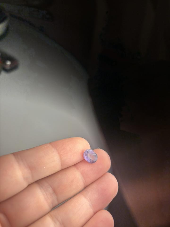 NATURAL COLOR-CHANGE SAPPHIRE – 3.07 CT OVAL CUT · TANZANIA · BELLEROPHON CERTIFIED · NO TREATMENT