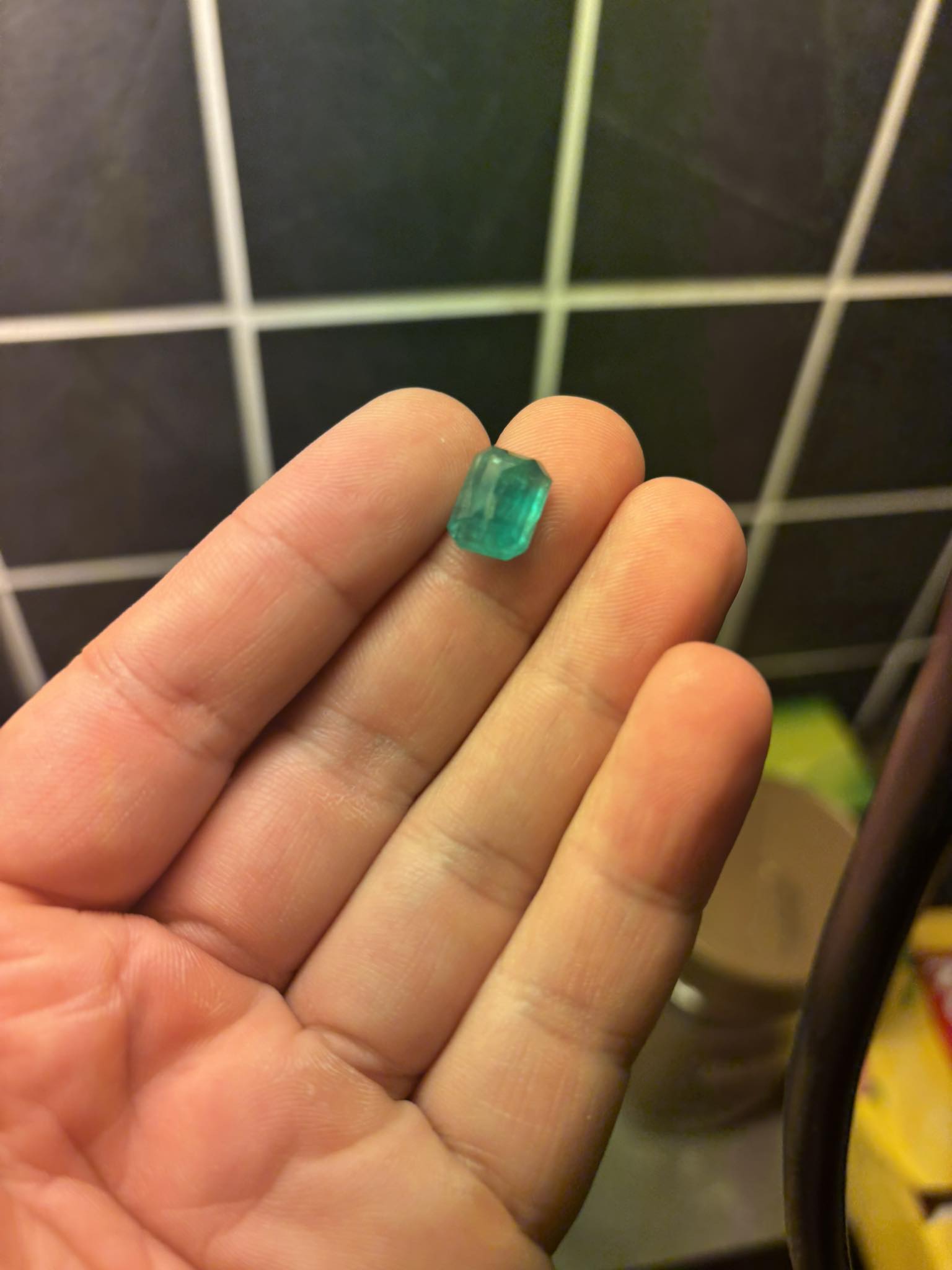 NATURAL ZAMBIAN EMERALD – 4.77 CT OCTAGONAL CUT · ZAMBIA (KAFUBU) · BELLEROPHON CERTIFIED · VIDEO INCLUDED