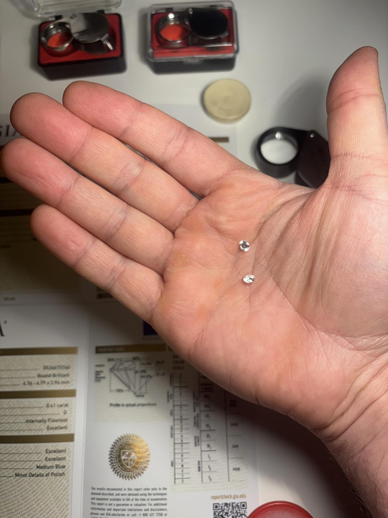 Exclusively matched pair of natural diamonds – 0.82 ct total (D / IF, Triple Excellent)