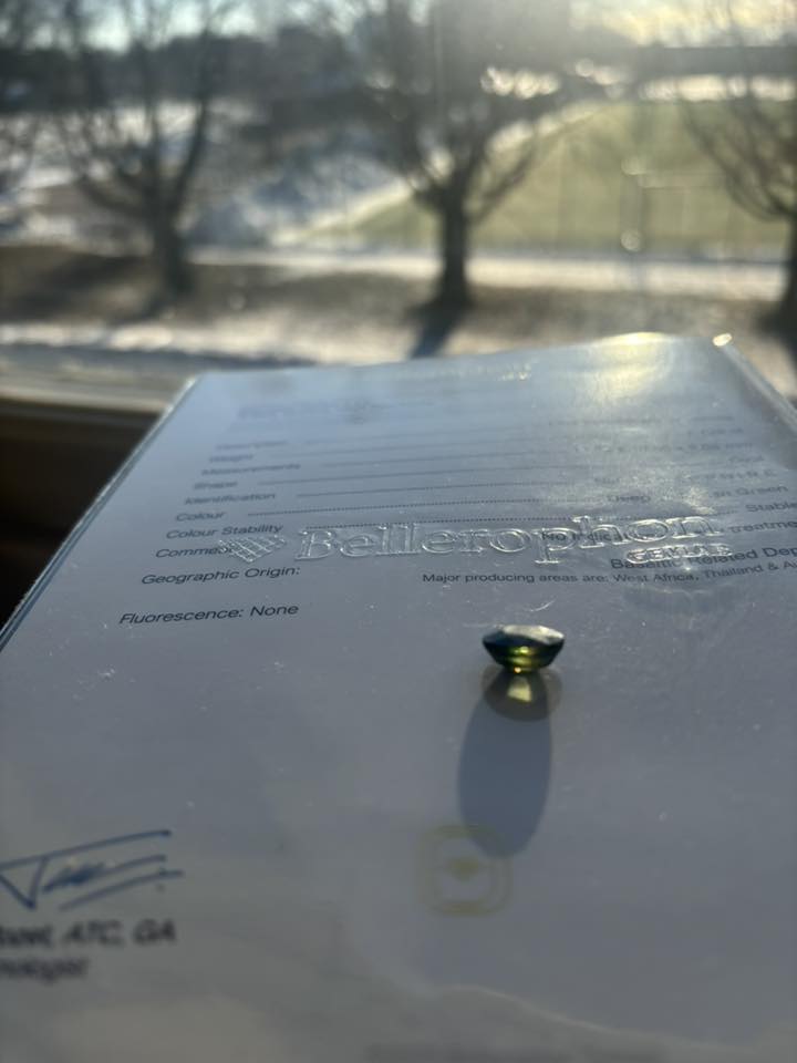 Untreated Natural Yellow-Green Sapphire 7.129 ct – Bellerophon Certified