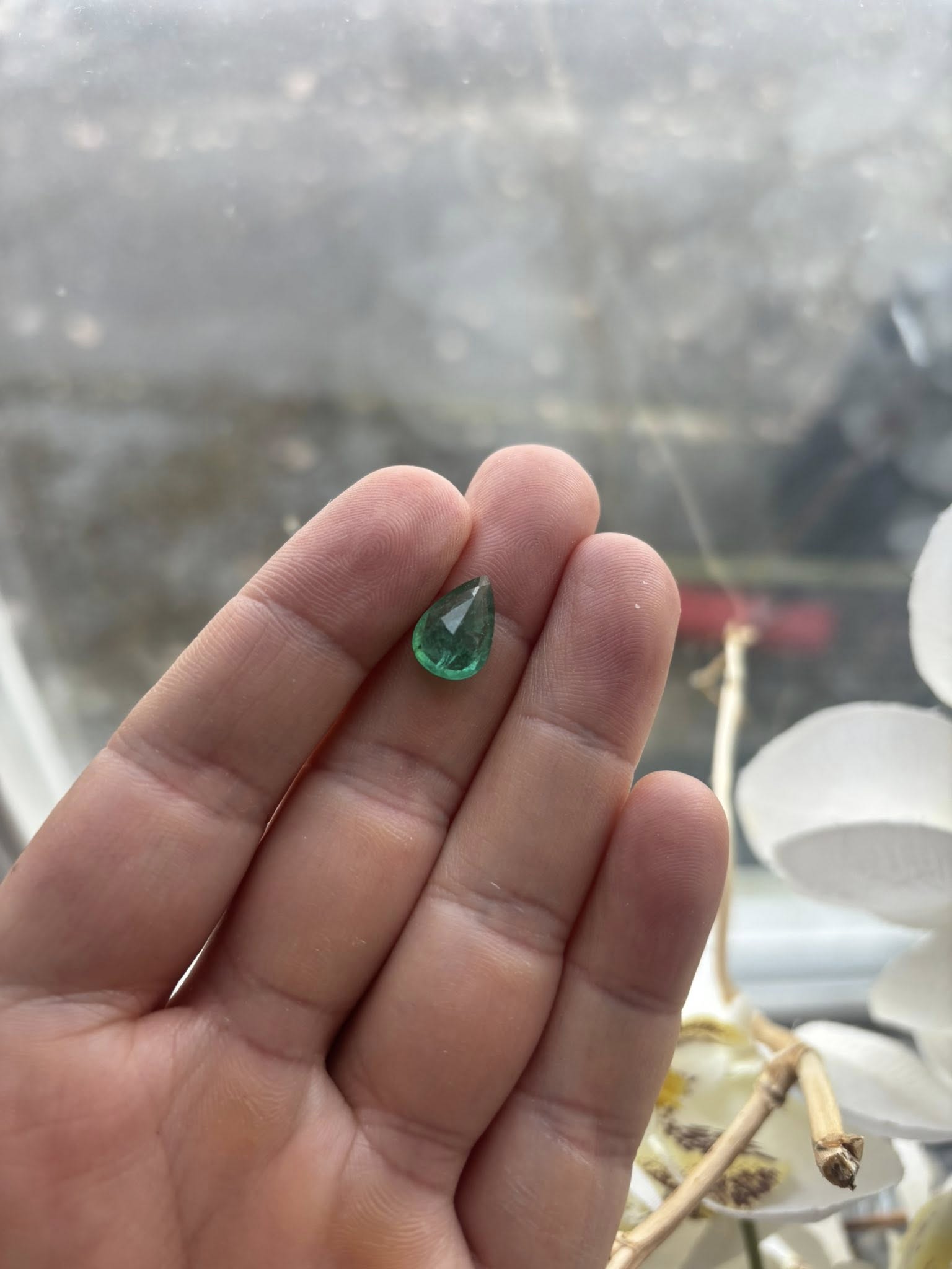 Natural Emerald 3.155 ct – Pear Cut – Bellerophon Certified