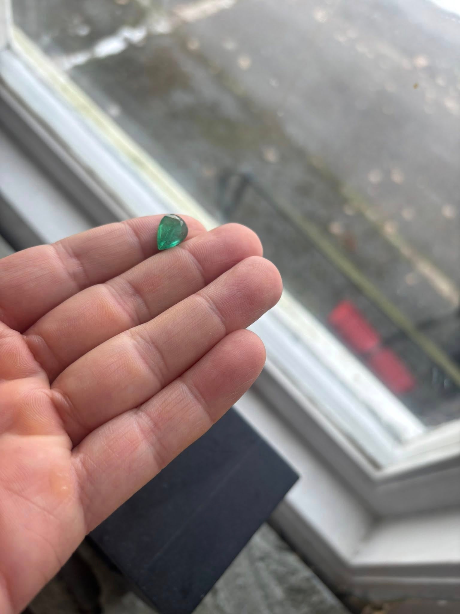 Natural Emerald 3.155 ct – Pear Cut – Bellerophon Certified