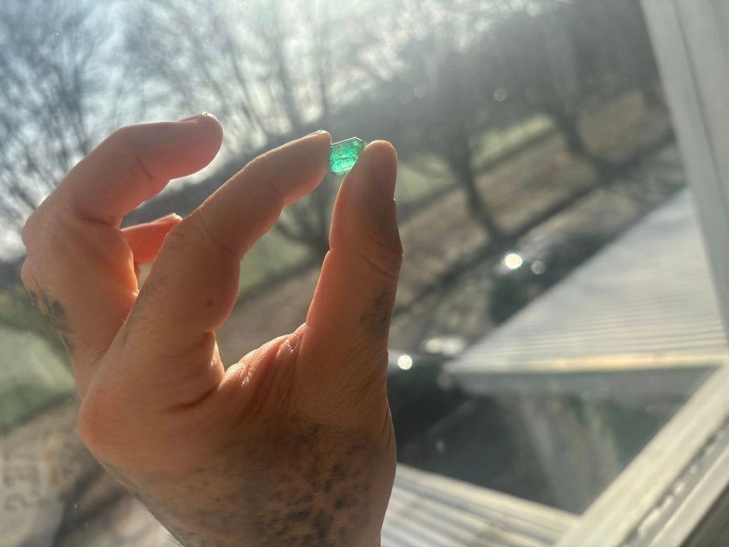 NATURAL ZAMBIAN EMERALD – 4.77 CT OCTAGONAL CUT · ZAMBIA (KAFUBU) · BELLEROPHON CERTIFIED · VIDEO INCLUDED