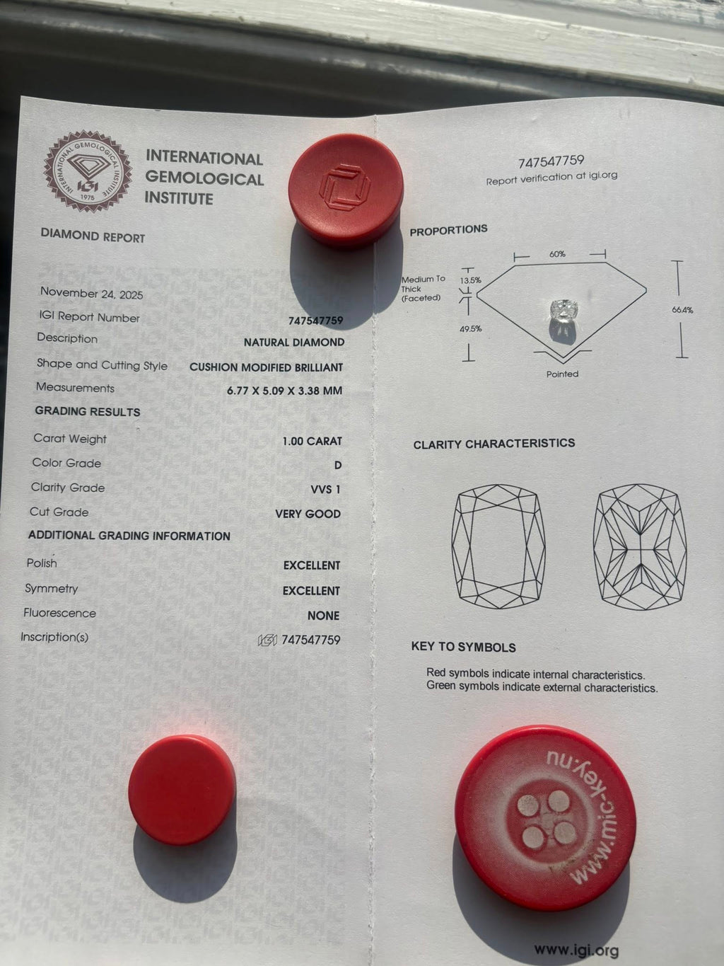 1.00 ct D-Color Diamond Pendant | VVS1 Clarity – IGI Certified & Laser-Verified