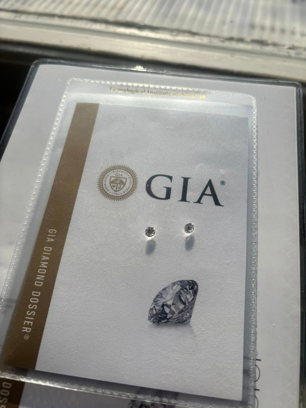 Exclusively matched pair of natural diamonds – 0.82 ct total (D / IF, Triple Excellent)