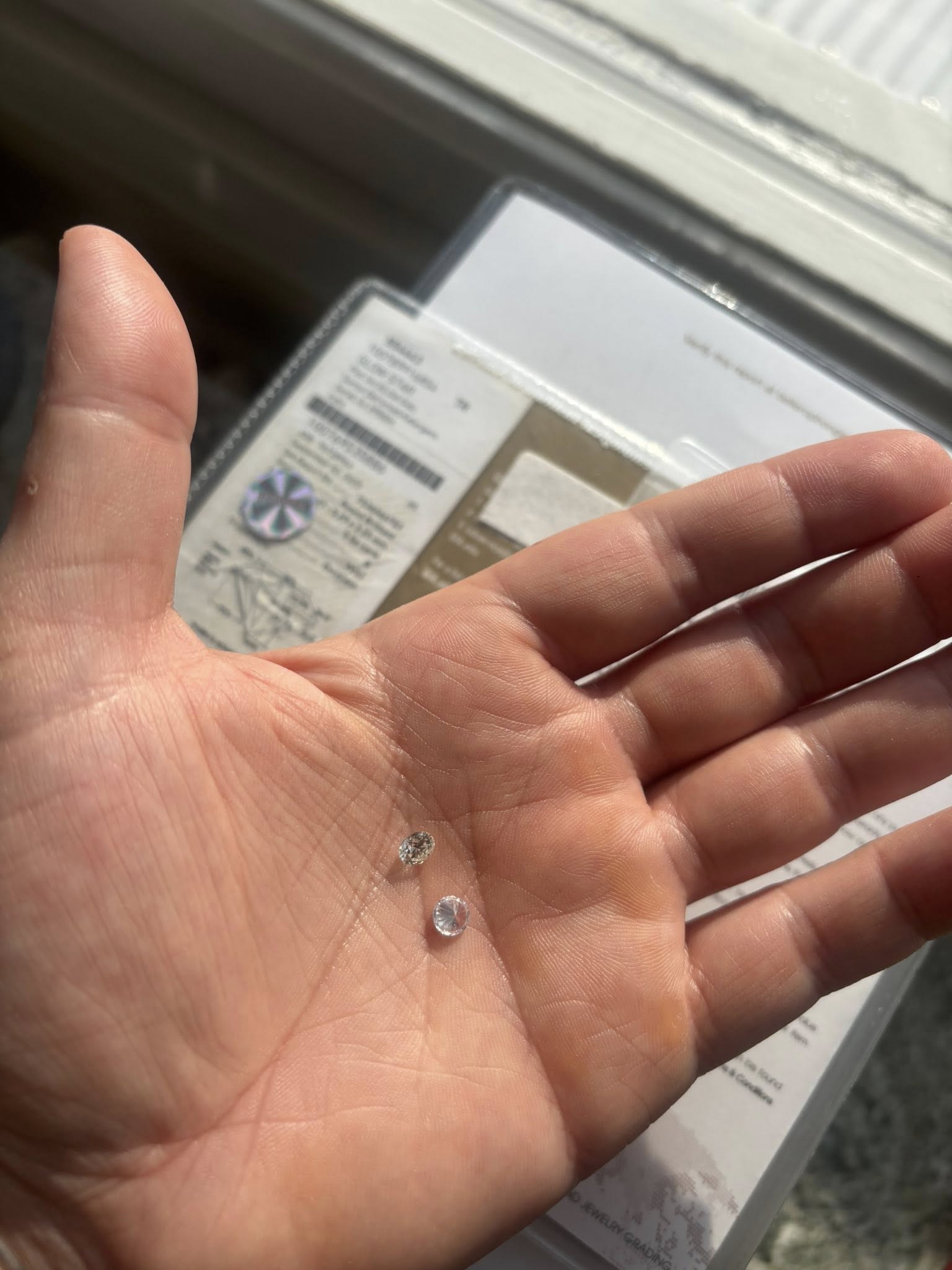 MATCHING PAIR – 1.14 CT TOTAL WEIGHT · ROUND BRILLIANT · G / VVS2 · GIA & IGI CERTIFIED · LASER-VERIFIED